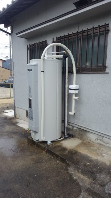 電機温水器取替